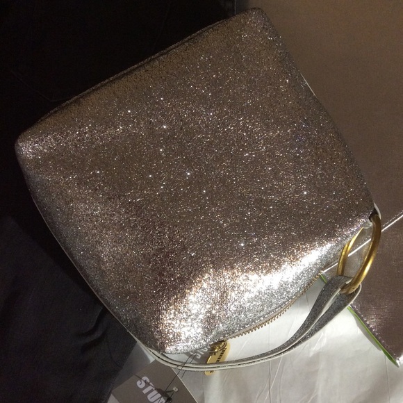 Studio 33 wristlet purse NWT silver - Picture 4 of 8